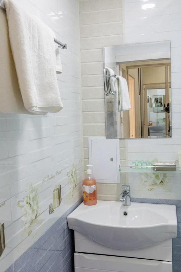 Metro Aybek Center Of Tashkent Comfort 1 Bedroom And Hall Exteriér fotografie